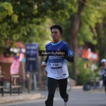 Runner Photo 3460650