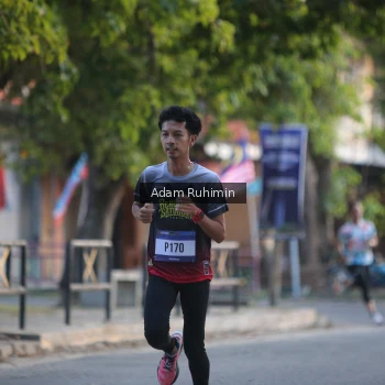 Runner Photo 3460696