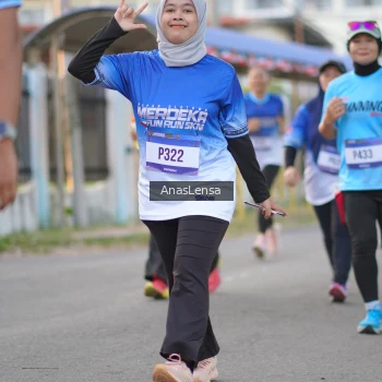 Runner Photo 3460749