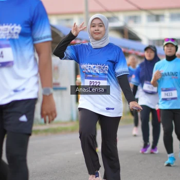 Runner Photo 3460752
