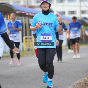 Runner Photo 3460759