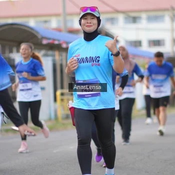 Runner Photo 3460785
