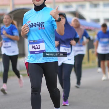 Runner Photo 3460787