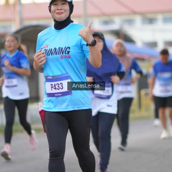 Runner Photo 3460789