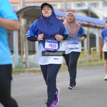 Runner Photo 3460794