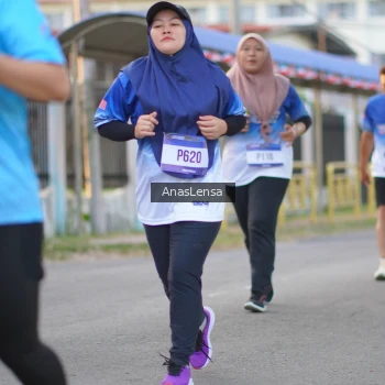 Runner Photo 3460795