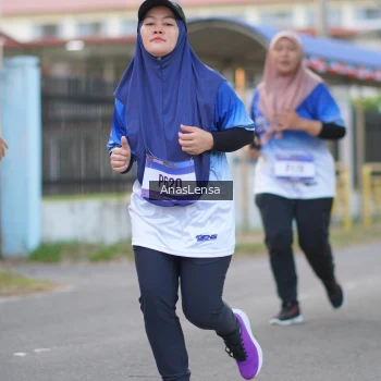 Runner Photo 3460796