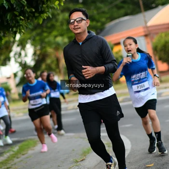 Runner Photo 3460818