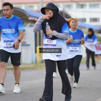 Runner Photo 3460867