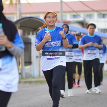 Runner Photo 3460874