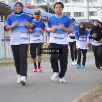 Runner Photo 3460881
