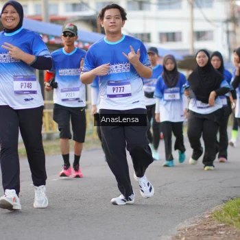 Runner Photo 3460908