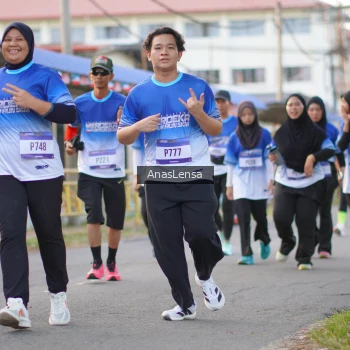 Runner Photo 3460913