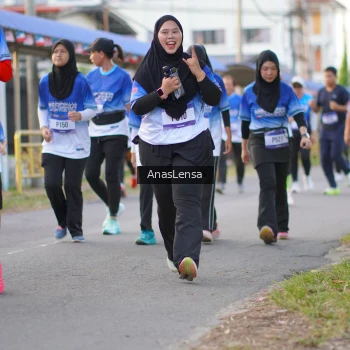 Runner Photo 3460949