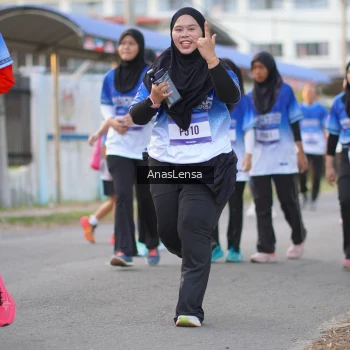 Runner Photo 3460953