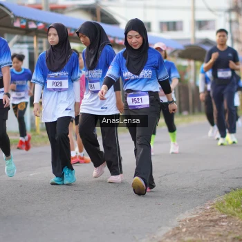 Runner Photo 3460966