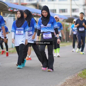 Runner Photo 3460969