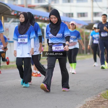 Runner Photo 3461002