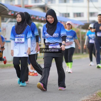 Runner Photo 3461004