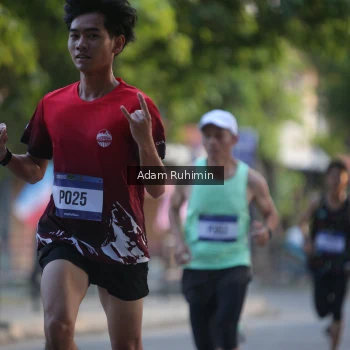 Runner Photo 3461078