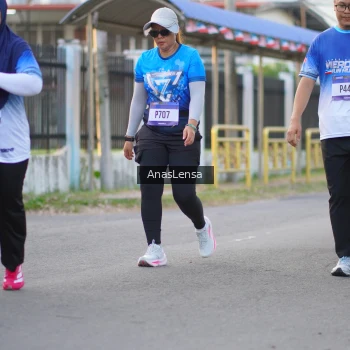 Runner Photo 3461112