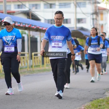 Runner Photo 3461115