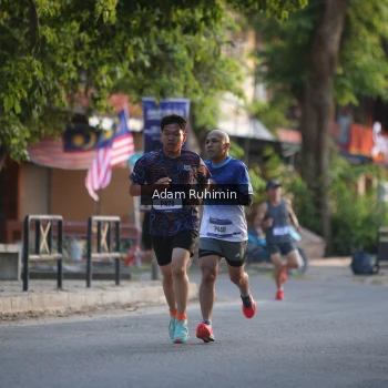 Runner Photo 3461187