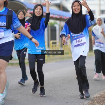 Runner Photo 3461200