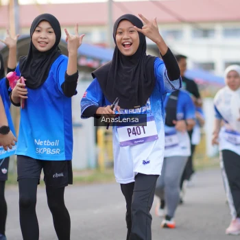 Runner Photo 3461205