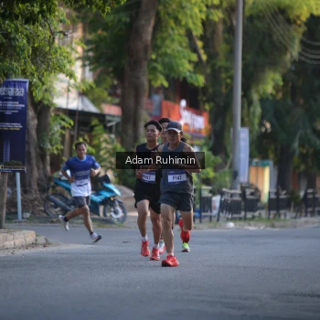 Runner Photo 3461216