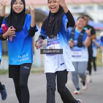 Runner Photo 3461225