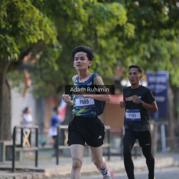 Runner Photo 3461246