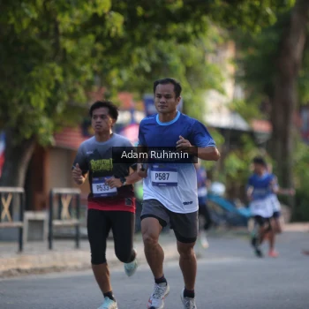 Runner Photo 3461252