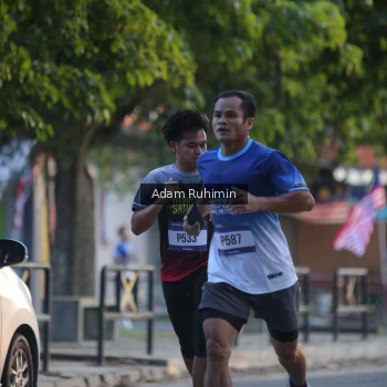 Runner Photo 3461253