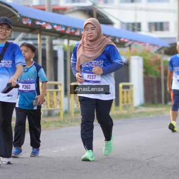 Runner Photo 3461309