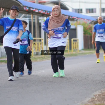 Runner Photo 3461328