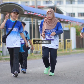 Runner Photo 3461329