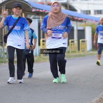 Runner Photo 3461336
