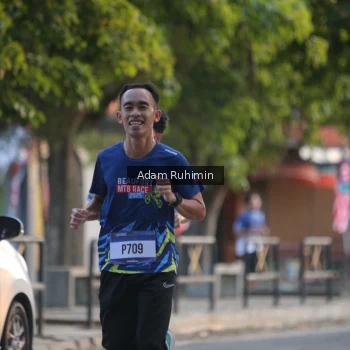 Runner Photo 3461374