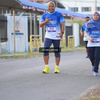 Runner Photo 3461419