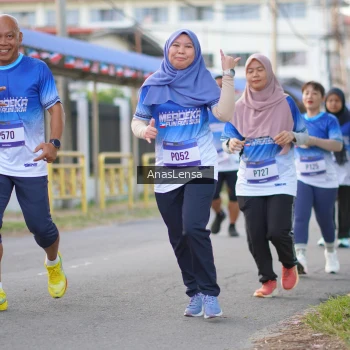 Runner Photo 3461440
