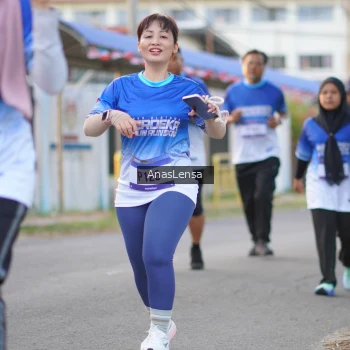Runner Photo 3461451