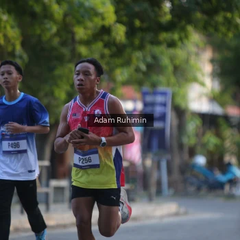 Runner Photo 3461459