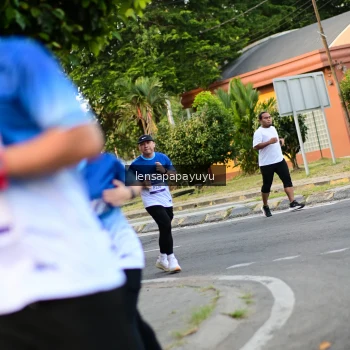 Runner Photo 3461468