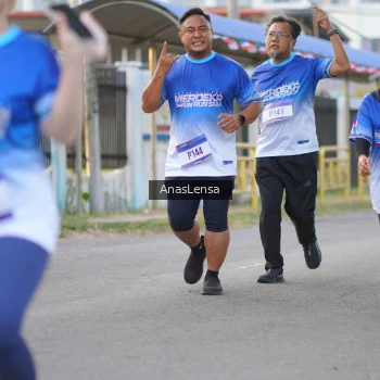Runner Photo 3461469