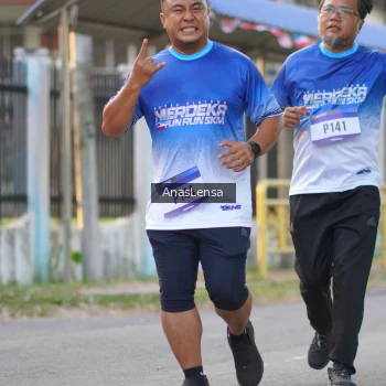 Runner Photo 3461473