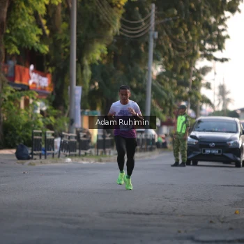 Runner Photo 3461479