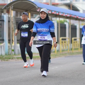 Runner Photo 3461559