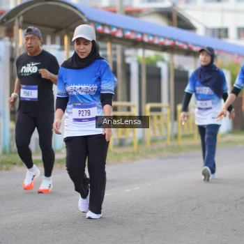 Runner Photo 3461560