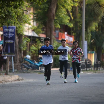 Runner Photo 3461571